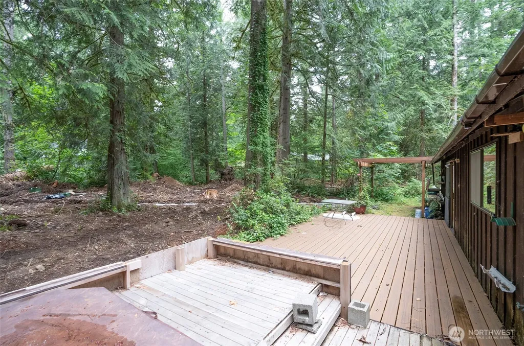 16035 266th Avenue SE Issaquah WA 98027