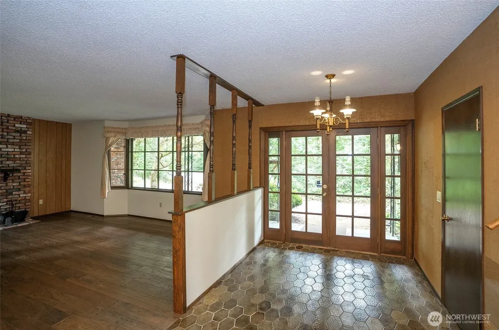 16035 266th Avenue SE Issaquah WA 98027