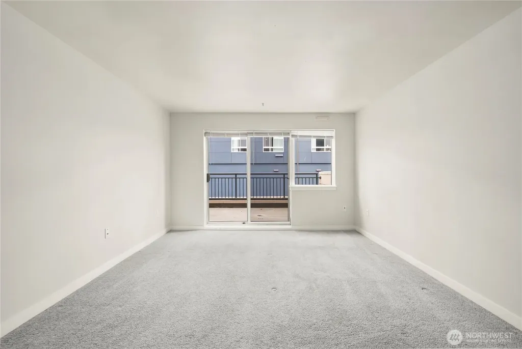 321 10th Avenue S Seattle WA 98104