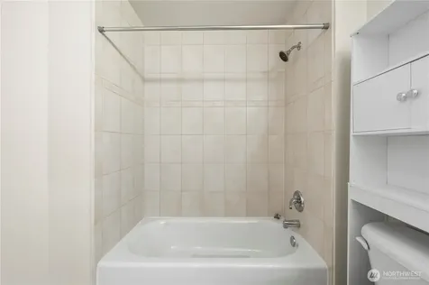 321 10th Avenue S Seattle WA 98104