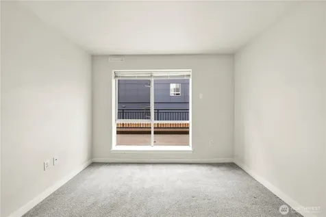 321 10th Avenue S Seattle WA 98104