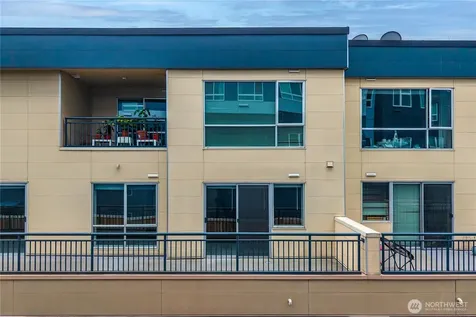 321 10th Avenue S Seattle WA 98104