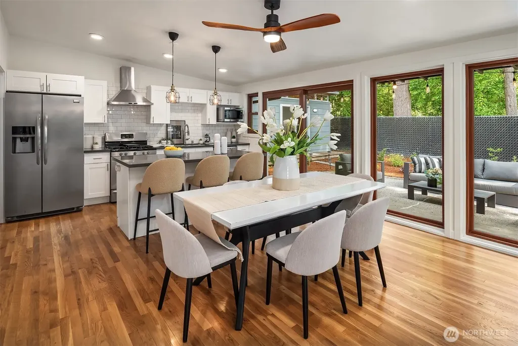 15634 SE 8th Street Bellevue WA 98008