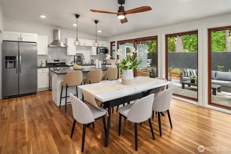 15634 SE 8th Street Bellevue WA 98008