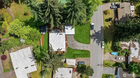 15634 SE 8th Street Bellevue WA 98008