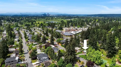15634 SE 8th Street Bellevue WA 98008