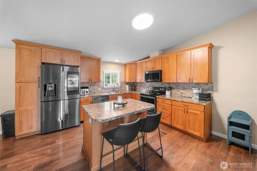 18911 Joselyn Street SW Rochester WA 98579