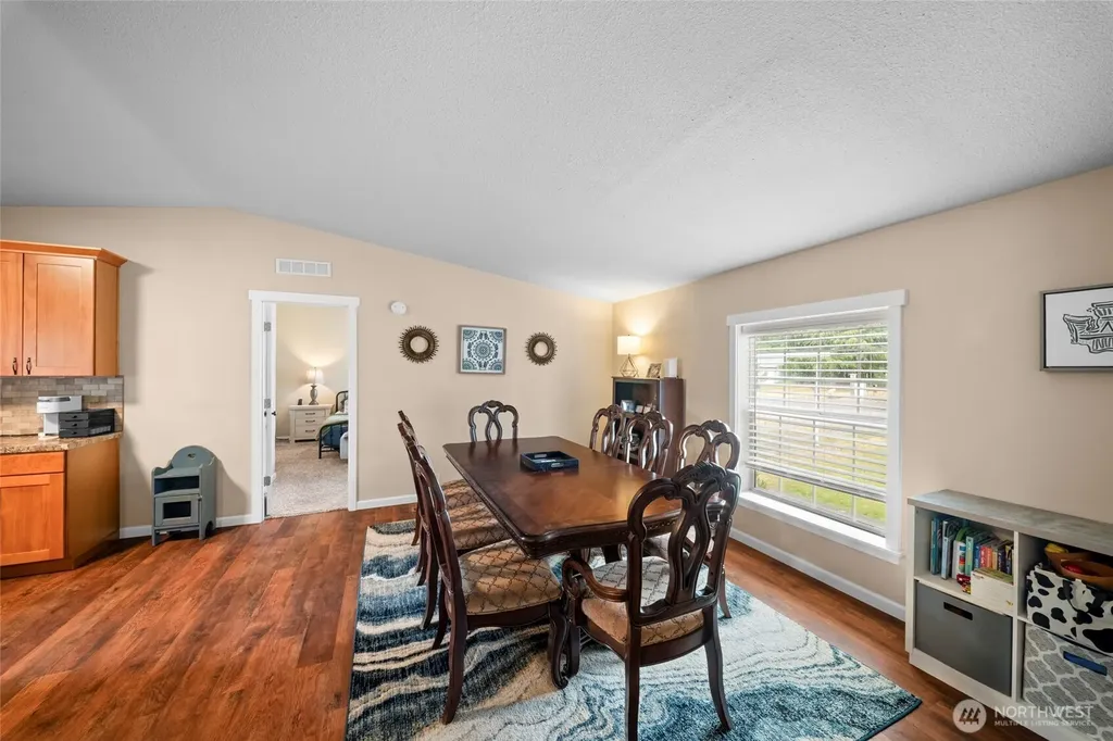 18911 Joselyn Street SW Rochester WA 98579