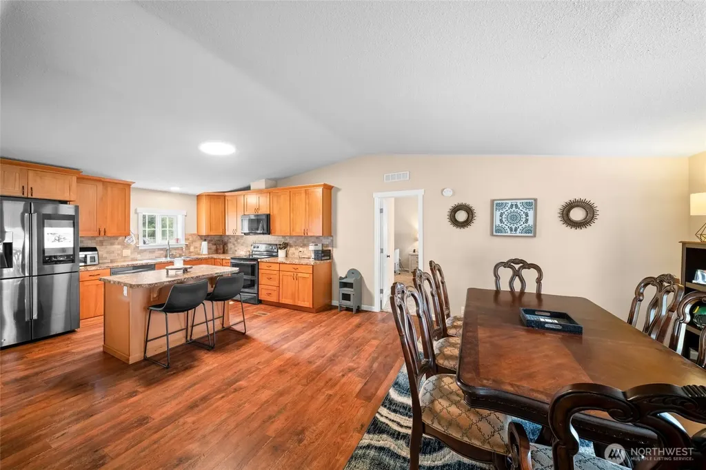 18911 Joselyn Street SW Rochester WA 98579