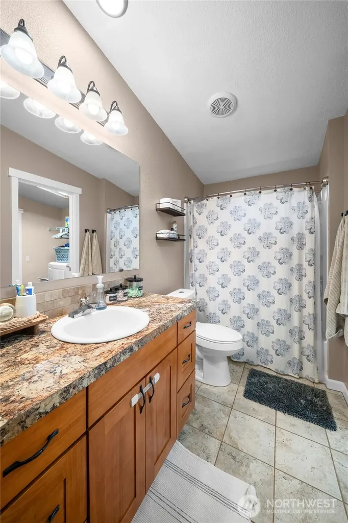18911 Joselyn Street SW Rochester WA 98579