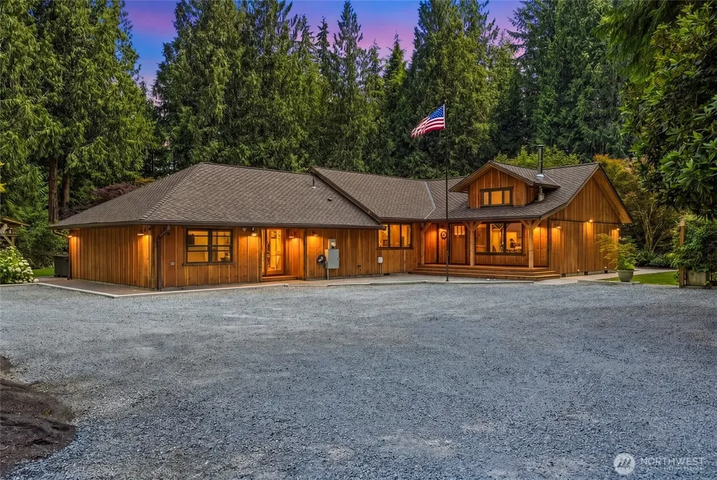 23813 121st Avenue NE Arlington WA 98223