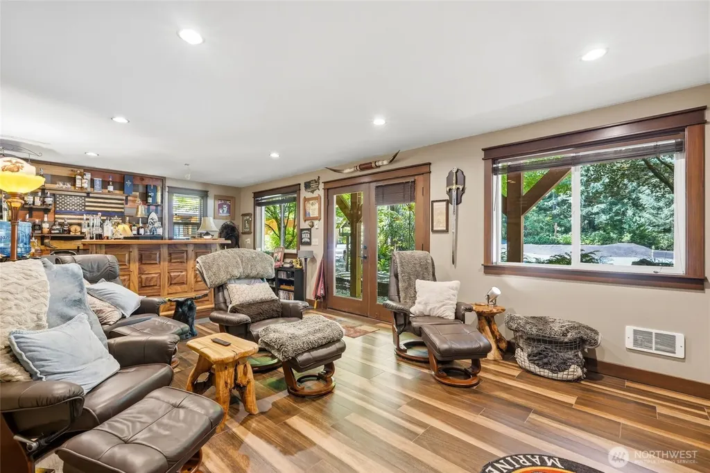 23813 121st Avenue NE Arlington WA 98223