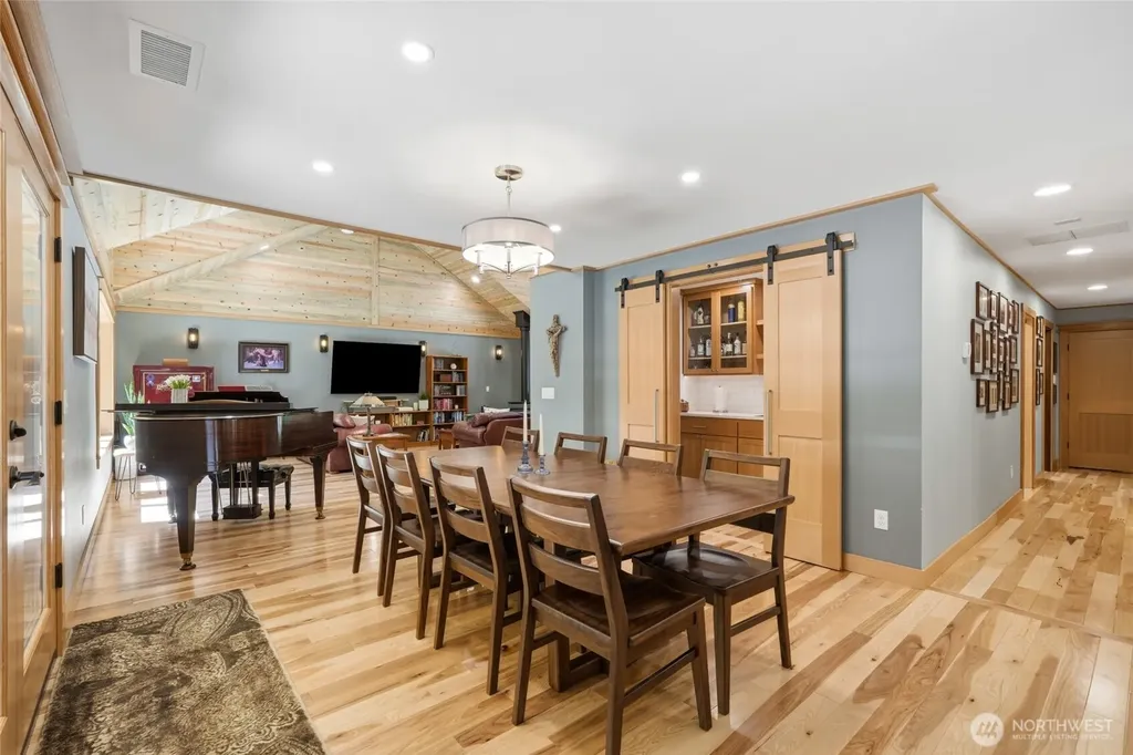 23813 121st Avenue NE Arlington WA 98223
