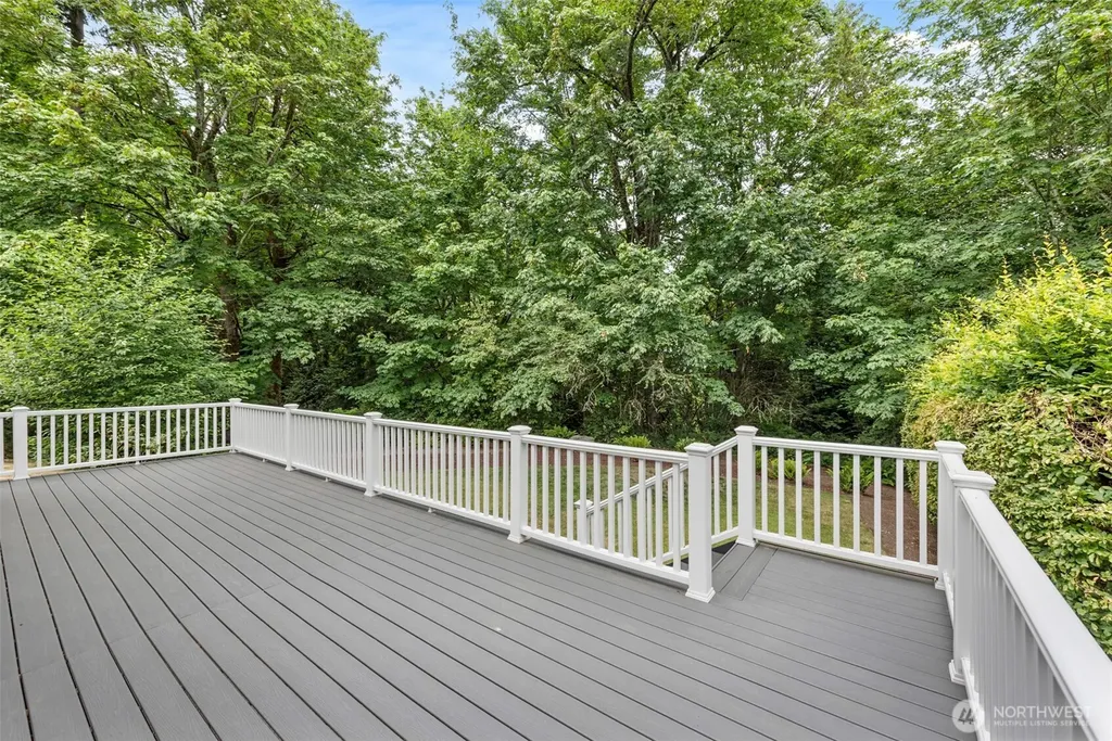 9118 NE 160th Place Bothell WA 98028