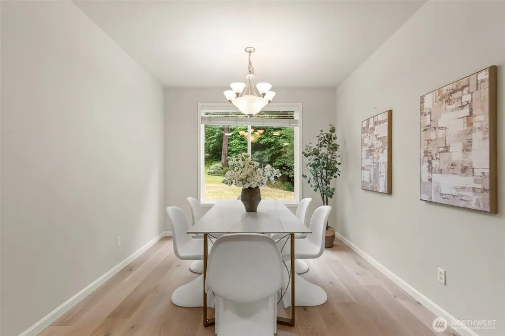 9118 NE 160th Place Bothell WA 98028