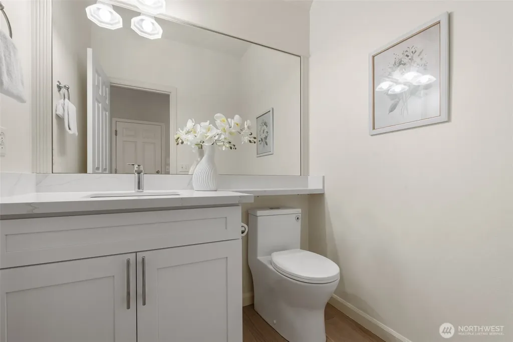 9118 NE 160th Place Bothell WA 98028
