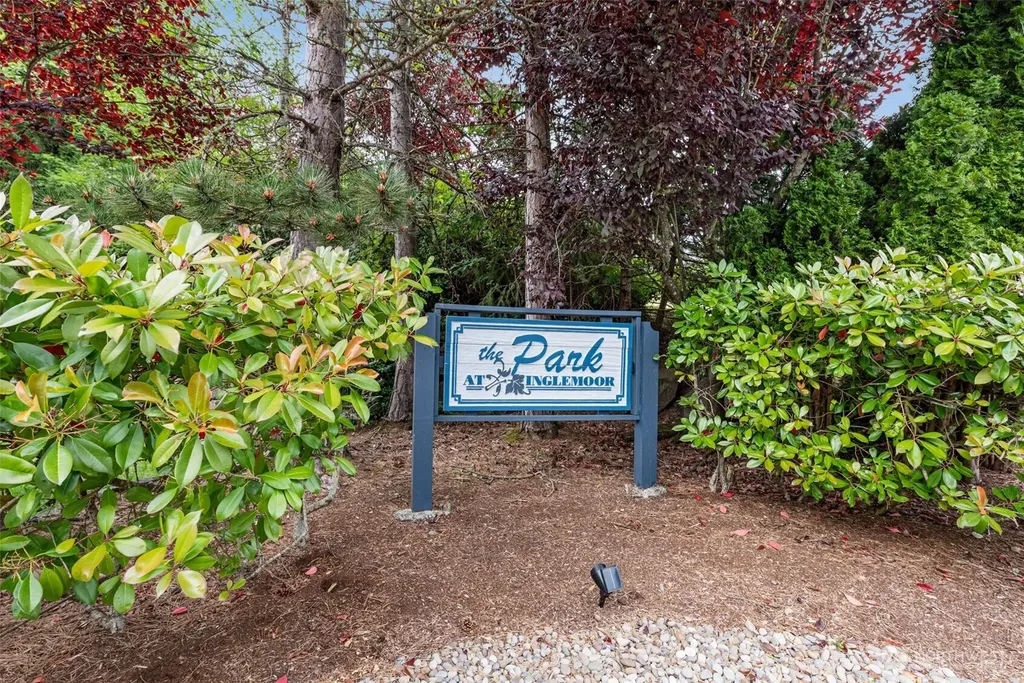 9118 NE 160th Place Bothell WA 98028
