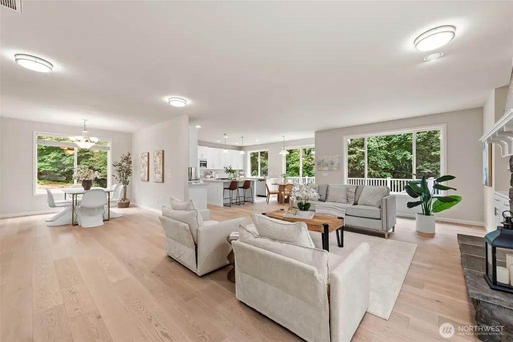 9118 NE 160th Place Bothell WA 98028