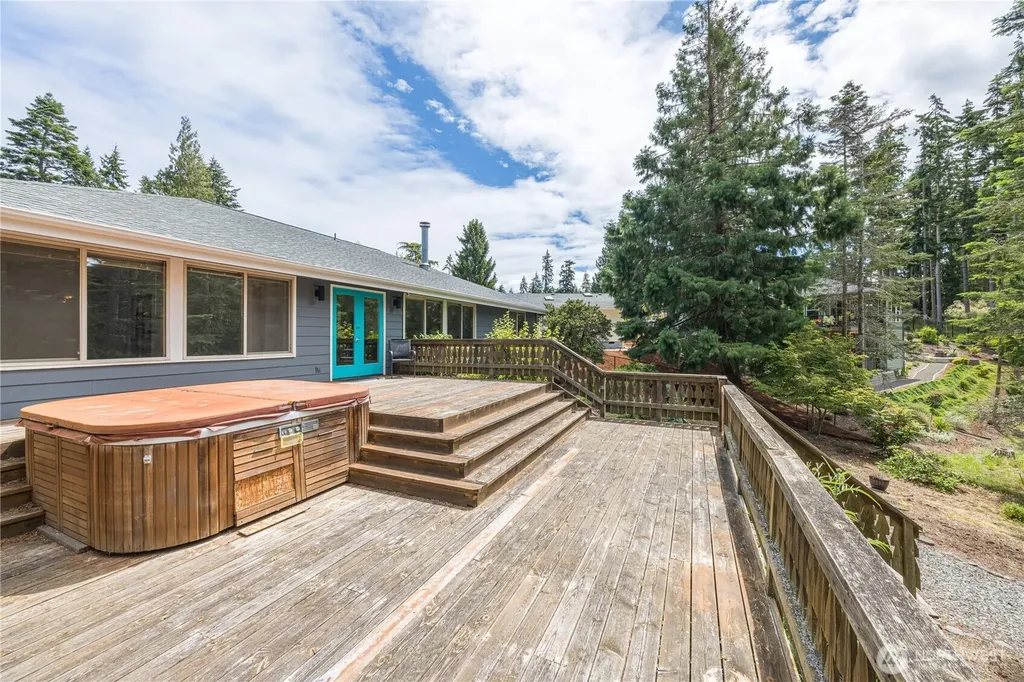 179 San Juan Drive Sequim WA 98382