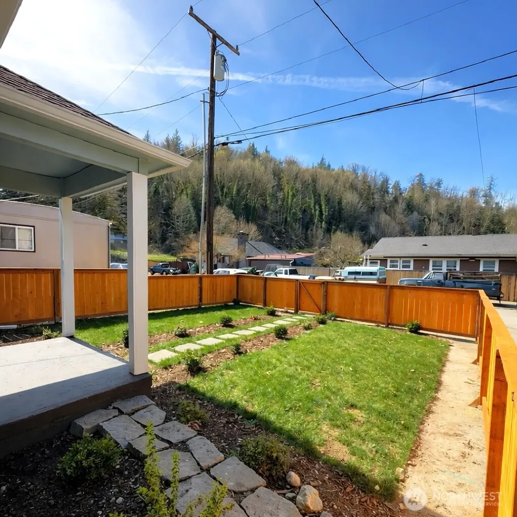7537 S Dillard Avenue Concrete WA 98237
