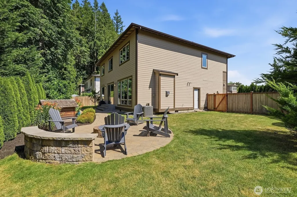 4579 327th Place NE Carnation WA 98014