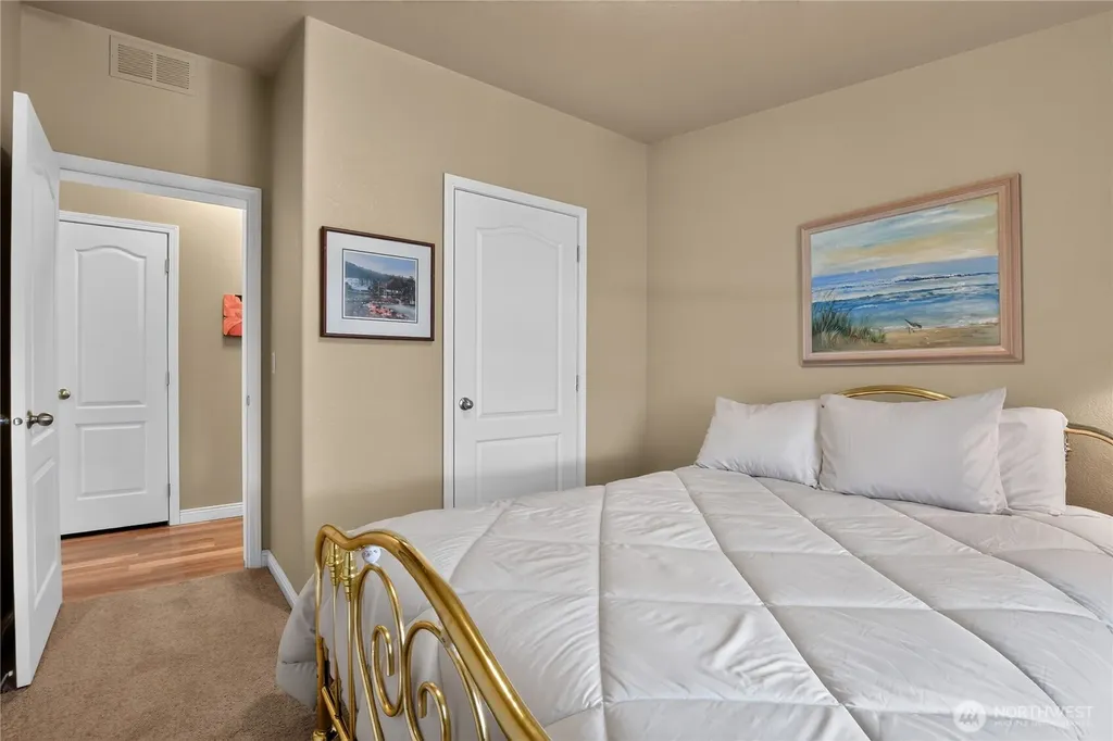 1427 100th Street SW Everett WA 98204