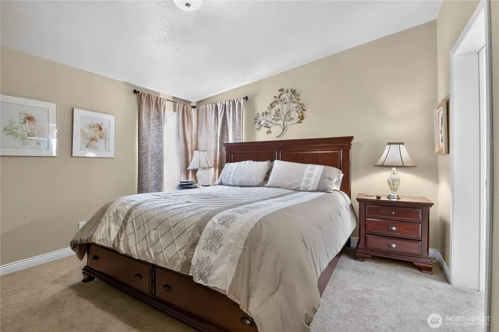 1427 100th Street SW Everett WA 98204