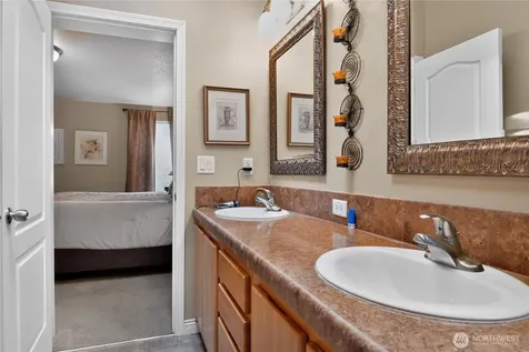 1427 100th Street SW Everett WA 98204
