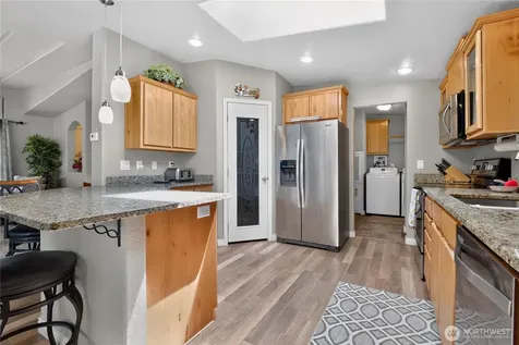 1427 100th Street SW Everett WA 98204