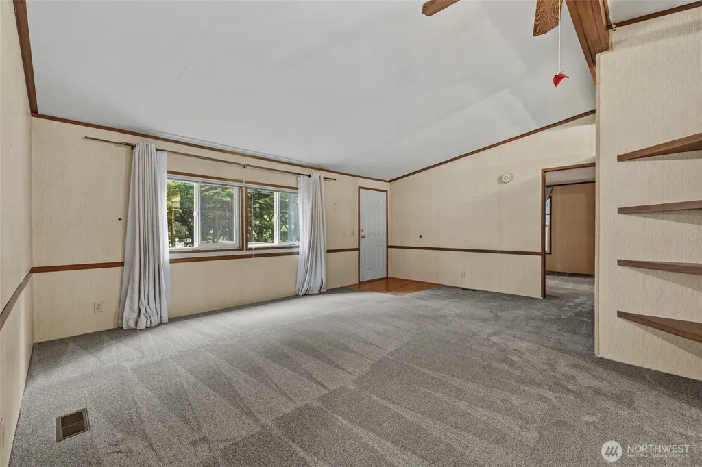 1828 Lake Drive Camano Island WA 98282
