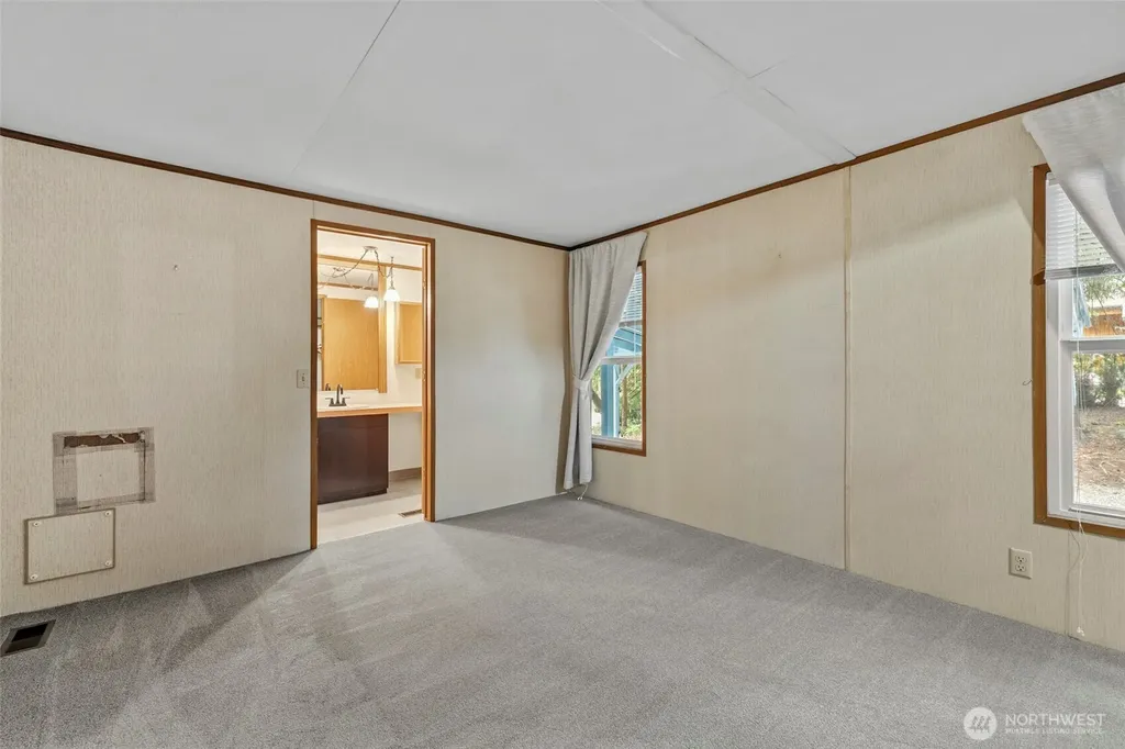 1828 Lake Drive Camano Island WA 98282