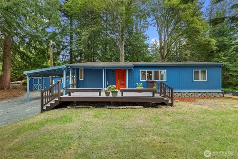 1828 Lake Drive Camano Island WA 98282