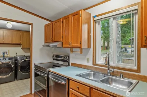 1828 Lake Drive Camano Island WA 98282