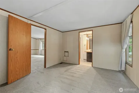 1828 Lake Drive Camano Island WA 98282