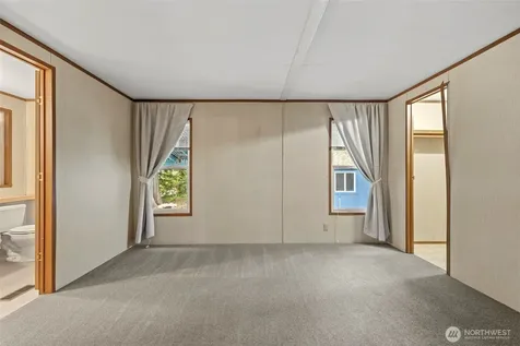 1828 Lake Drive Camano Island WA 98282