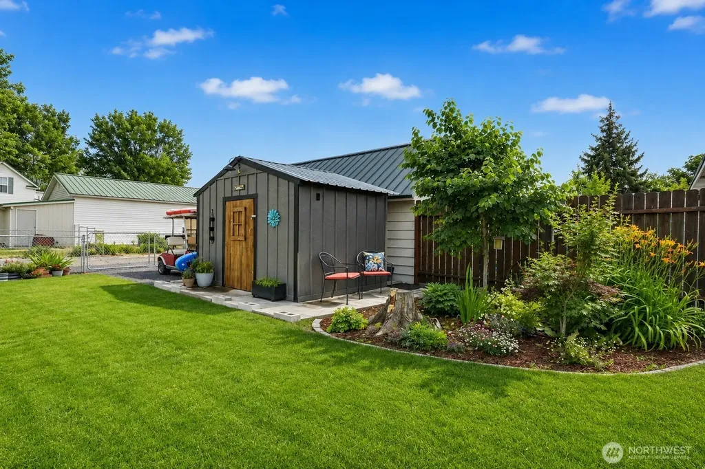 124 N 3rd Street Coulee City WA 99115
