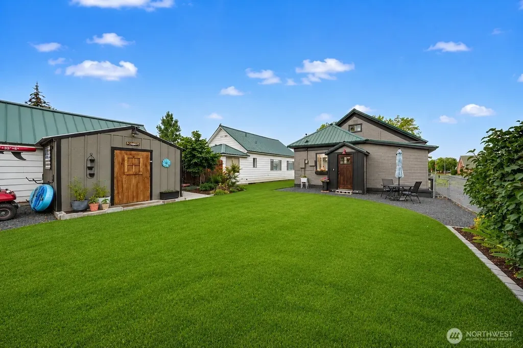 124 N 3rd Street Coulee City WA 99115