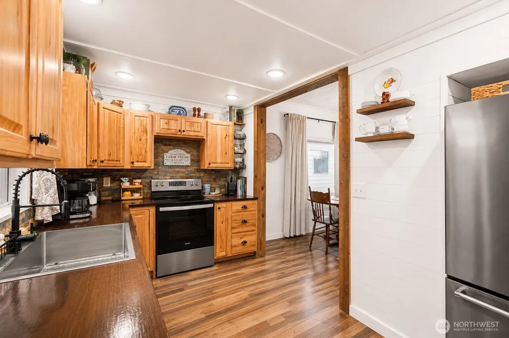 124 N 3rd Street Coulee City WA 99115