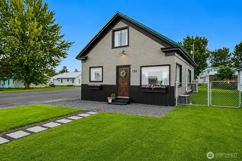 124 N 3rd Street Coulee City WA 99115