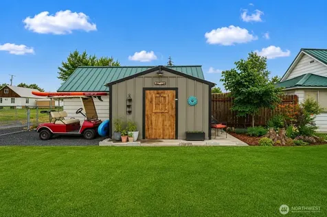 124 N 3rd Street Coulee City WA 99115