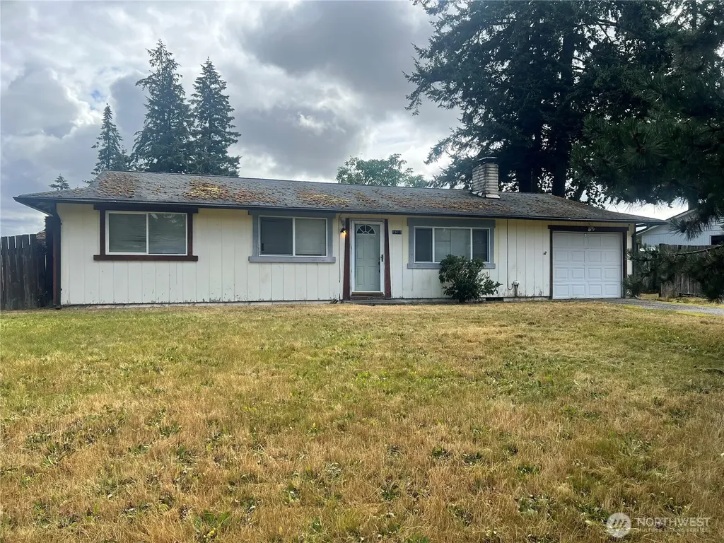 19413 Crescent Drive E Spanaway WA 98387