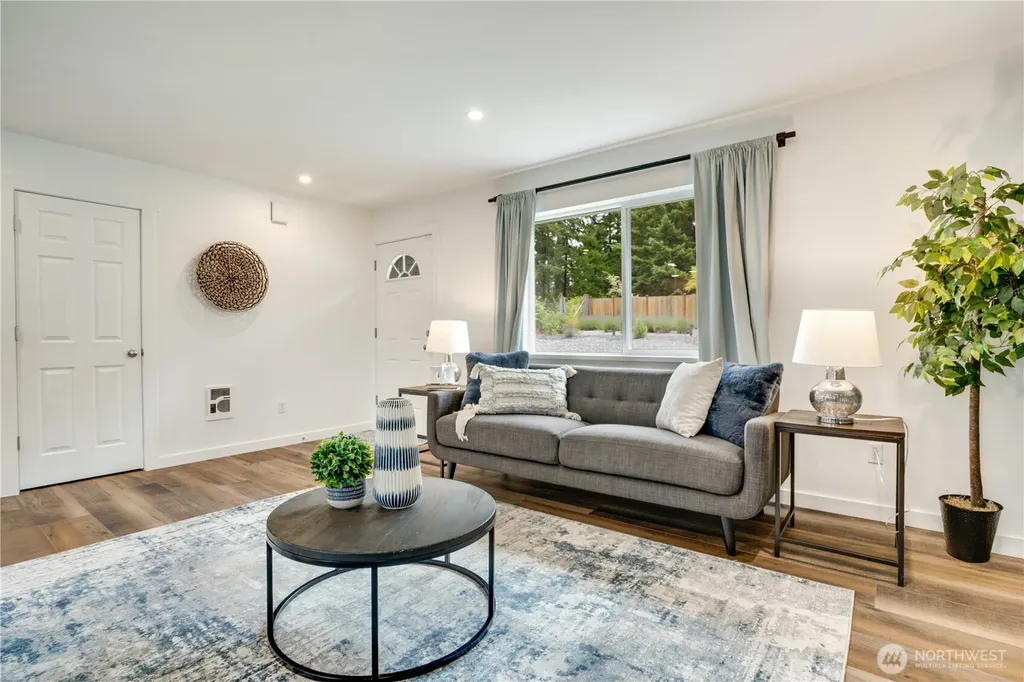 24206 38th Avenue Court E Spanaway WA 98387