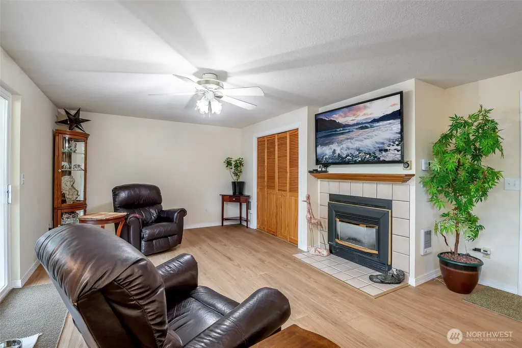 8409 Moreland Avenue SW Lakewood WA 98498