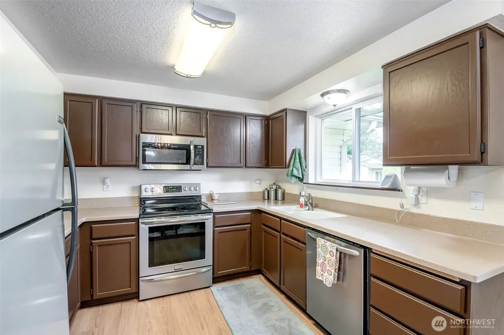 8409 Moreland Avenue SW Lakewood WA 98498