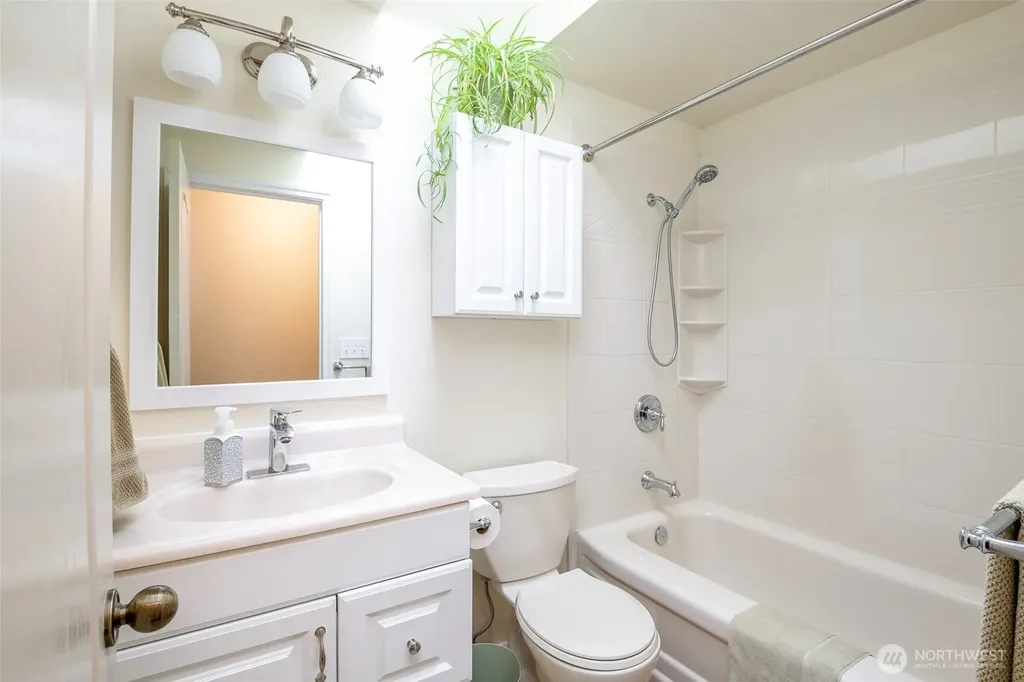 8409 Moreland Avenue SW Lakewood WA 98498