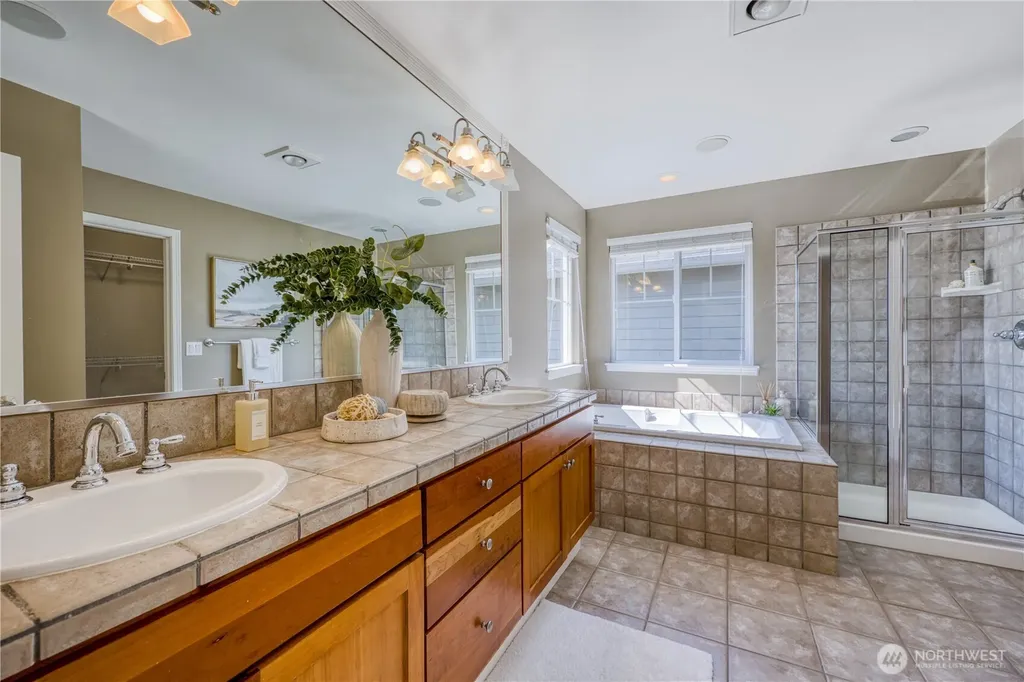 6432 166th Place SE Bellevue WA 98006