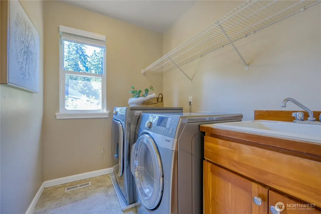 6432 166th Place SE Bellevue WA 98006