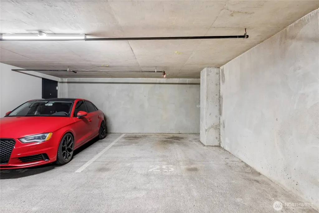 2716 Elliott Avenue Seattle WA 98121