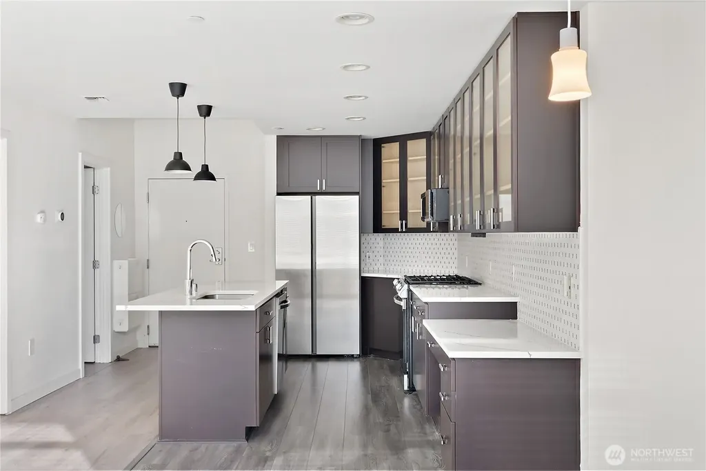 2716 Elliott Avenue Seattle WA 98121