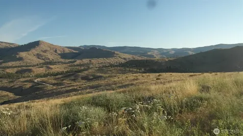 75 High Ranch Road Methow WA 98834